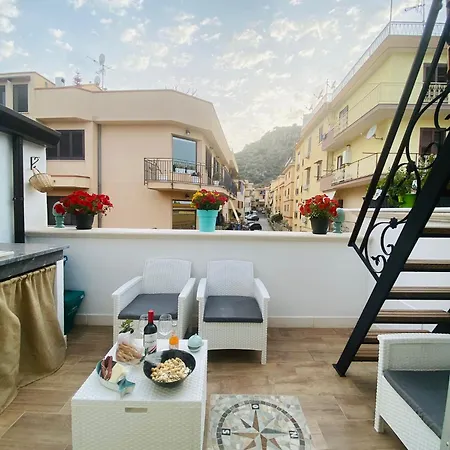 Donna Carmela Holiday home Porticello