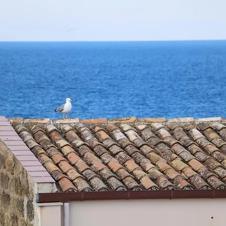 Holiday home Donna Carmela Porticello